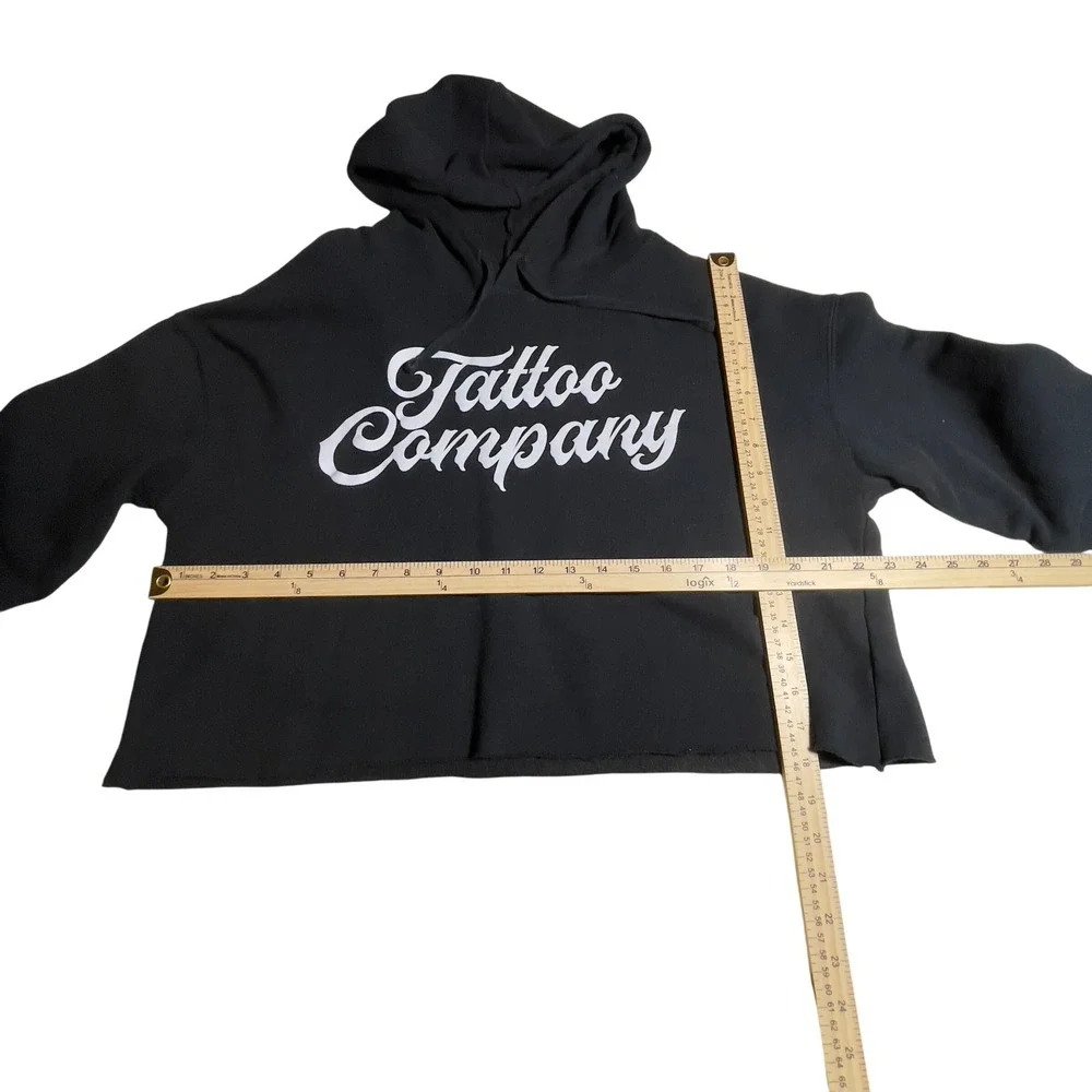 Hart Huntington Tattoo Company Cropped Hoodie Graphic Print Women's XL‎ - Picture 3 of 4